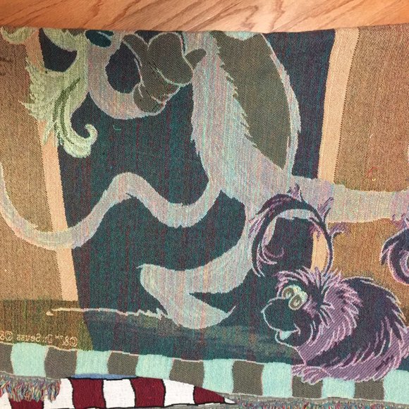 Dr. Seuss The Cat In The Hat Throw - Picture 7 of 7